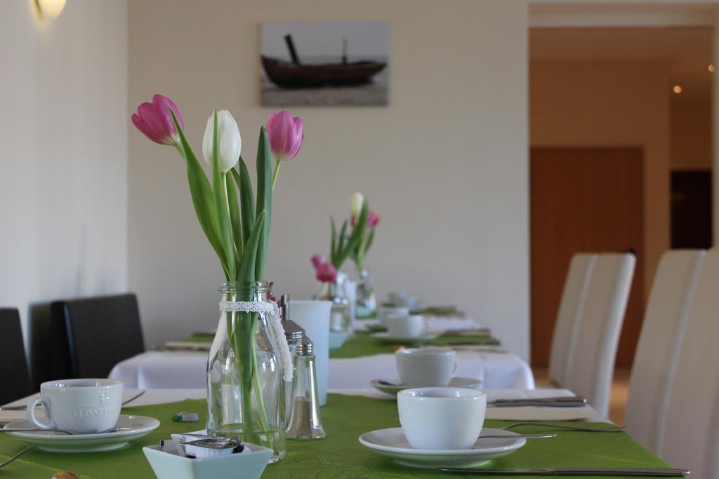 Hotel Und Restaurant "Zur Zwiebel" Peenemunde Habitación foto